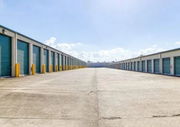storage-units-for-rent.webp