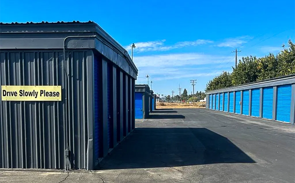 cubix-storage-in-porterville-california.webp