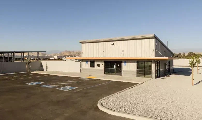 self storage units porterville