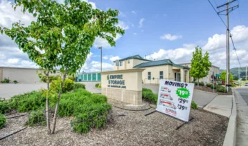 self storage units Cloverdale