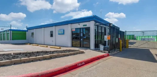 self storage units fort worth
