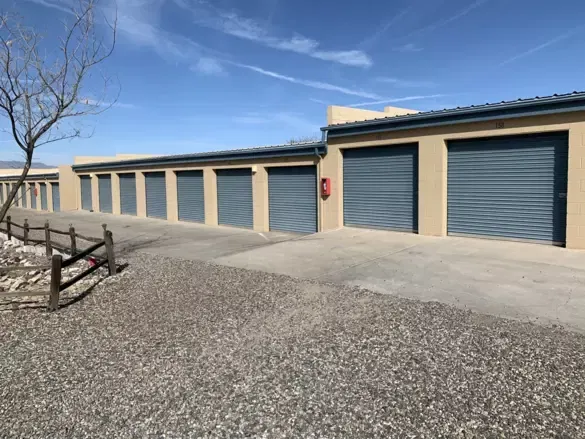 Modern and Secure Storage Facility in Cottonwood