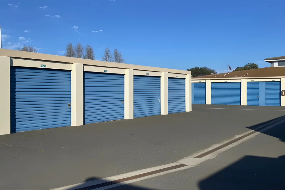 drive up self storage