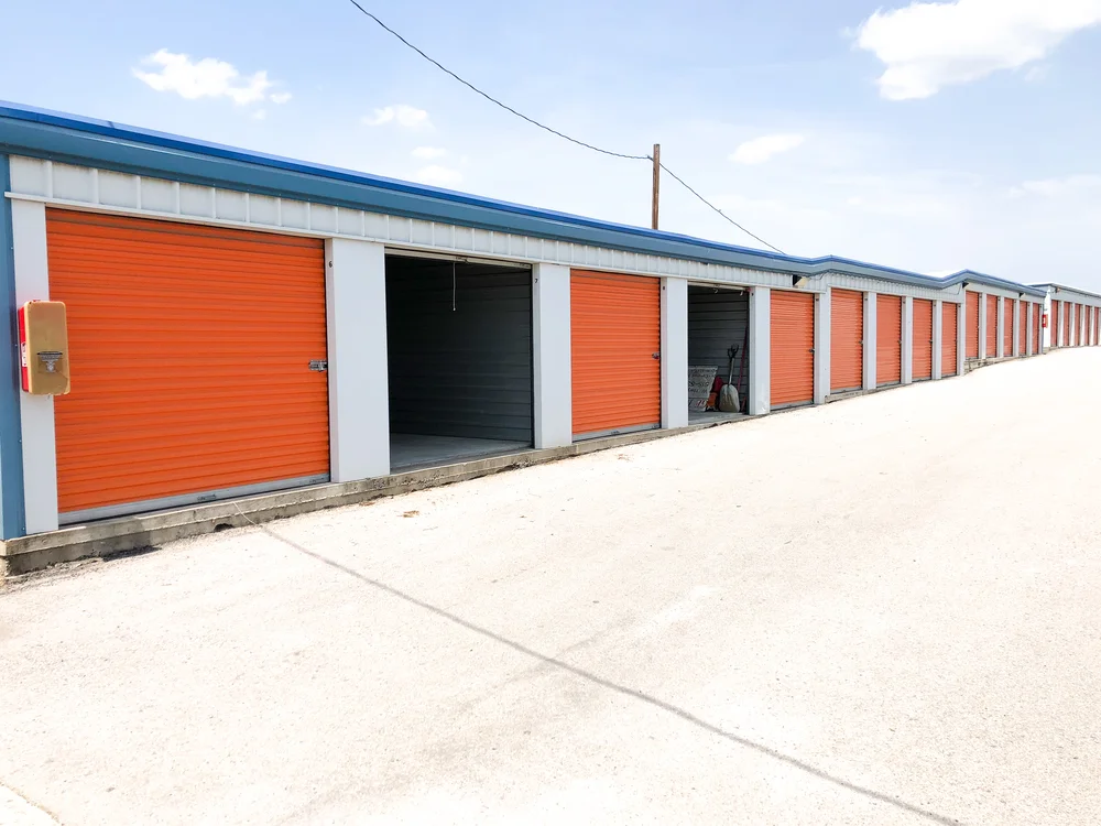 storage units for rent