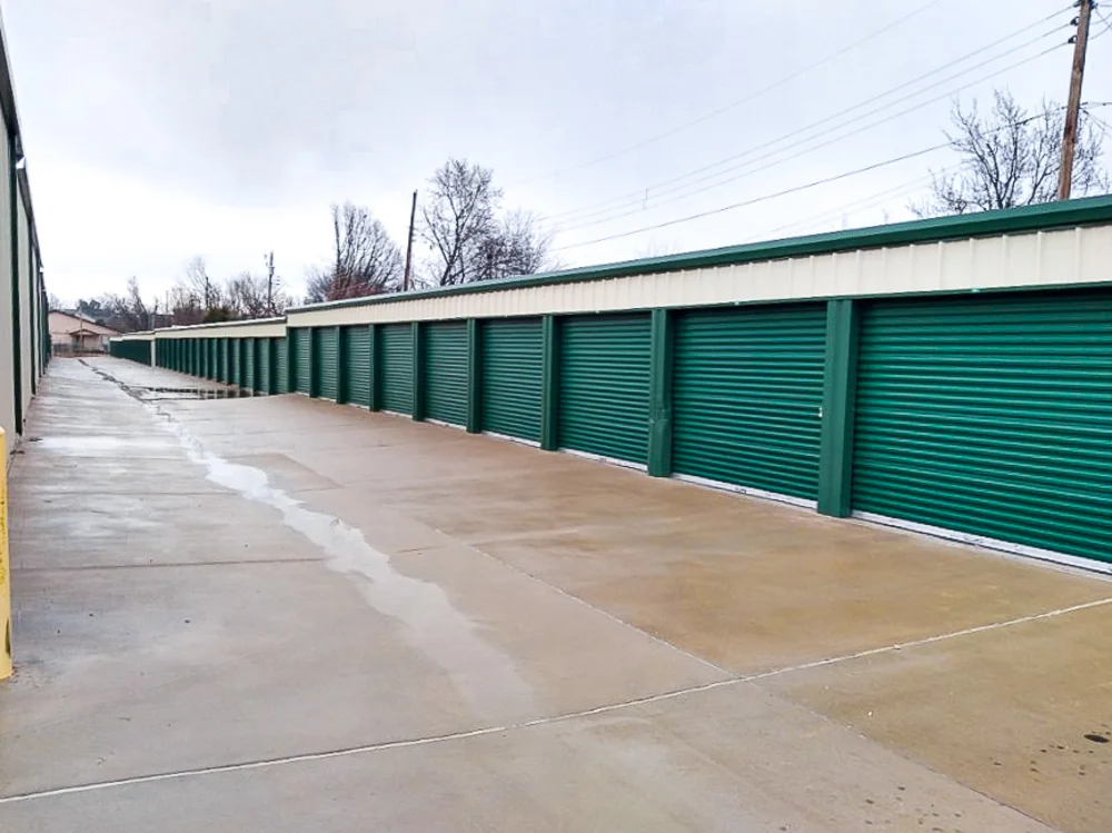 drive up storage