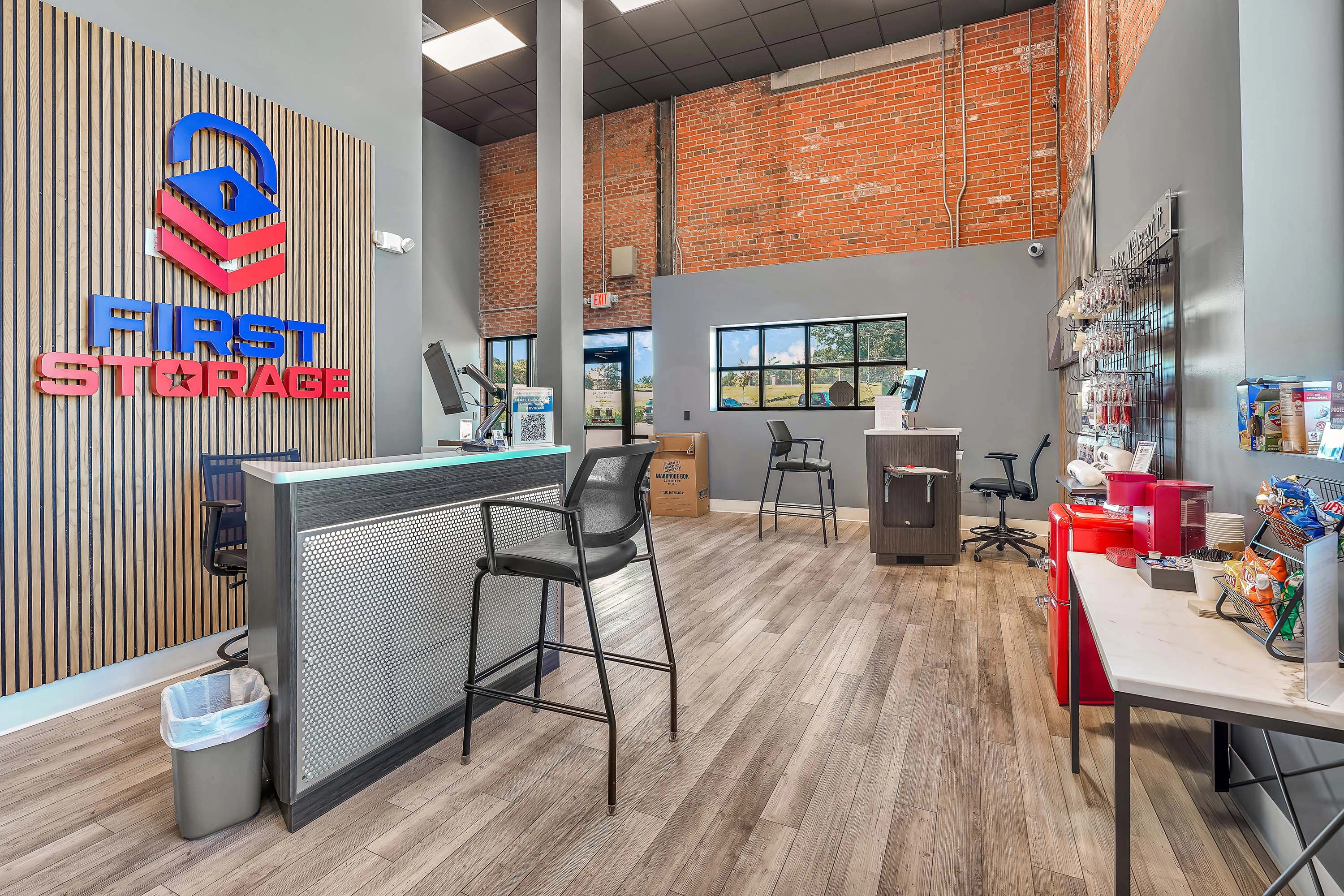 moving and packing supplies