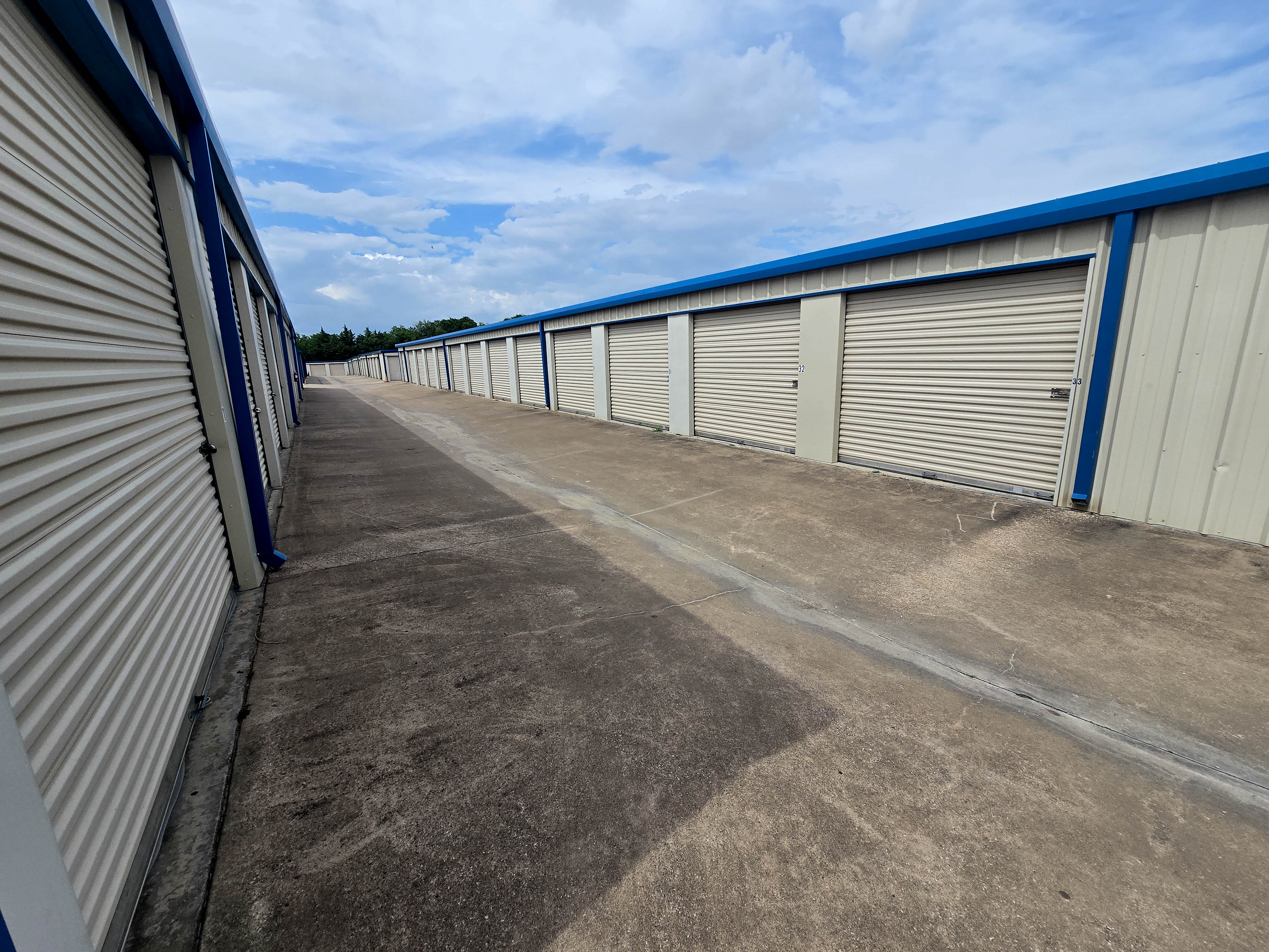 drive up storage