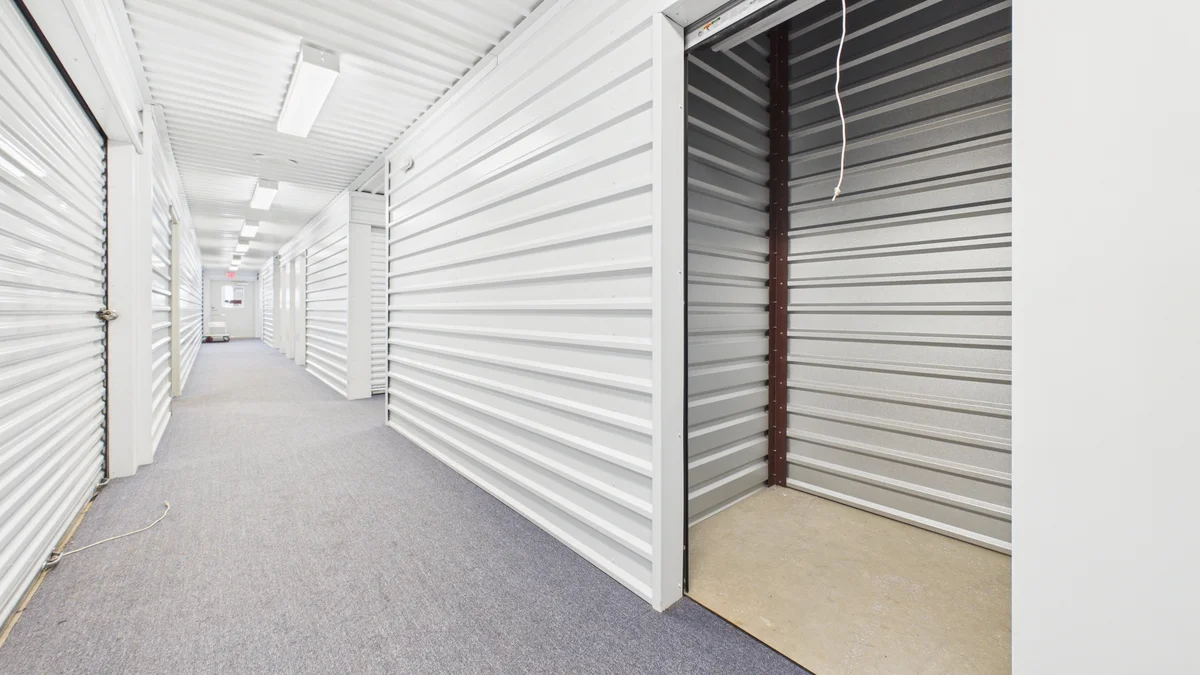 climate controlled storage units
