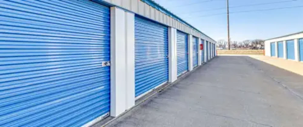 self storage units salina