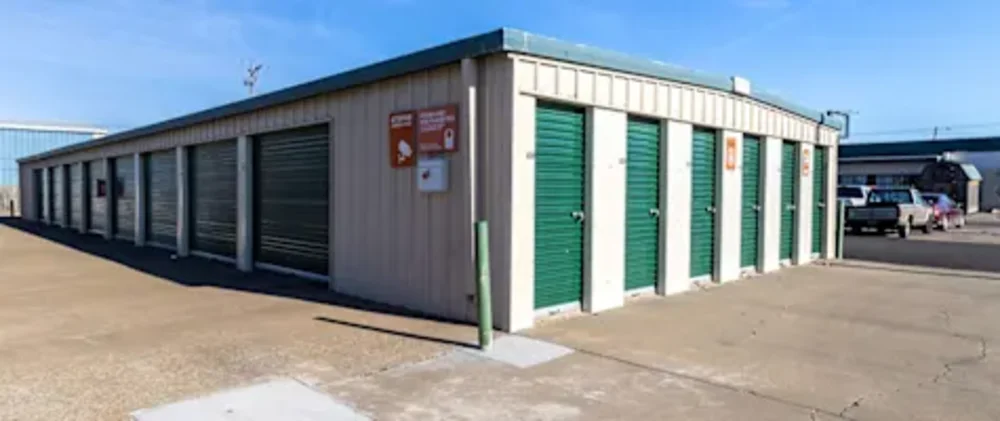 storage facility salina