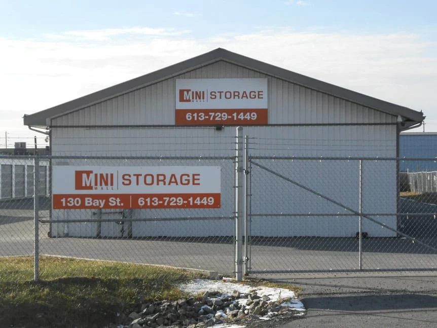 self storage units embrun