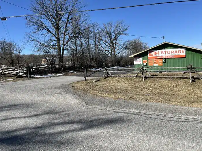 self storage units almonte