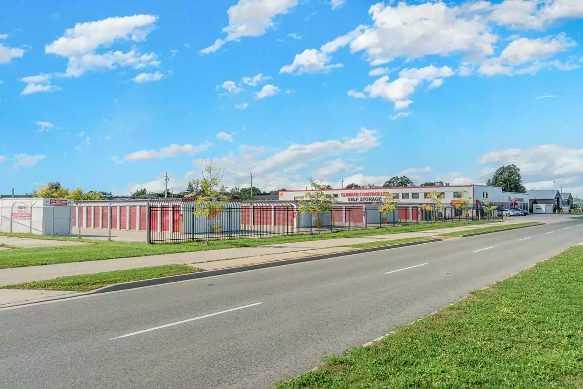 self storage units cambridge