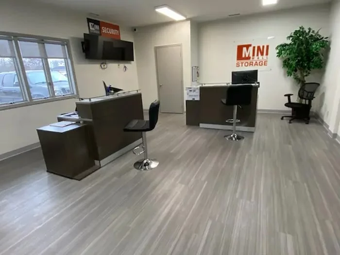 storage units office