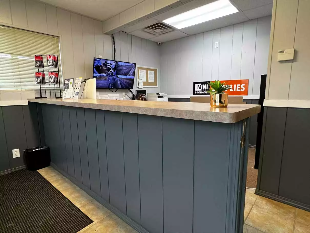 storage units office