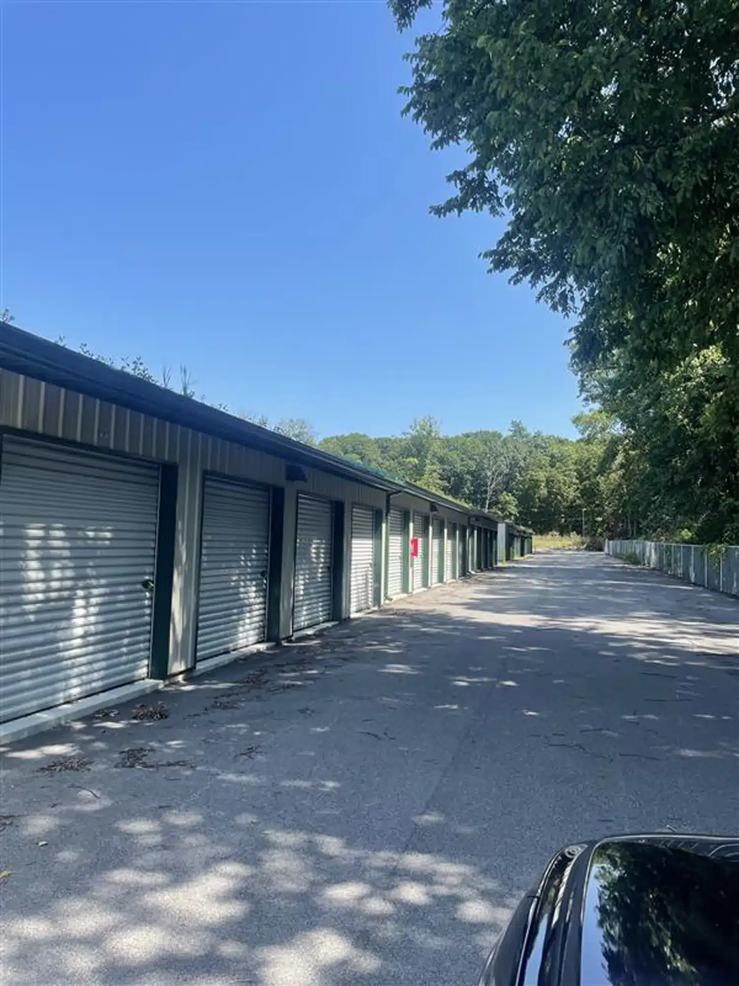 convenient self storage units