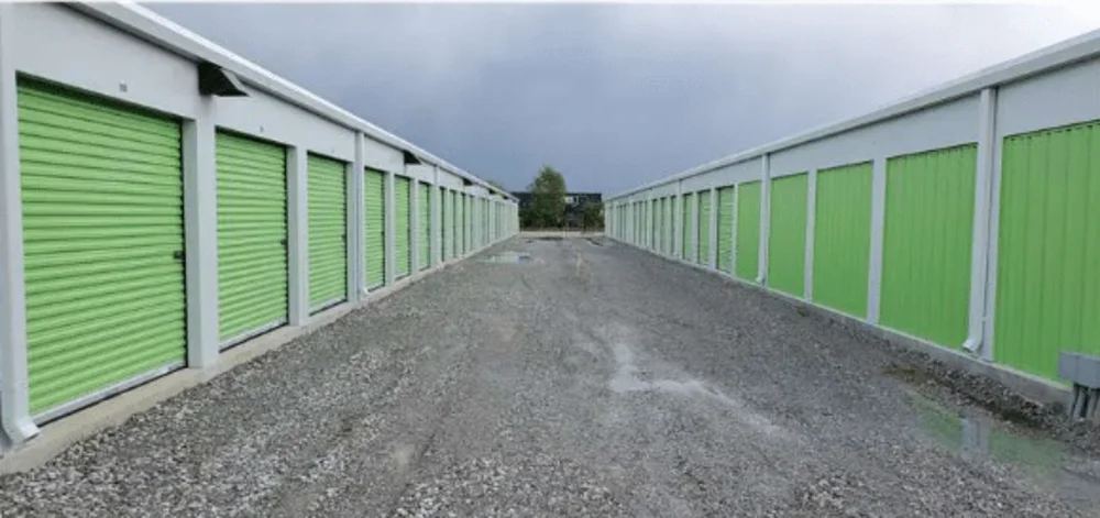 self storage units avon