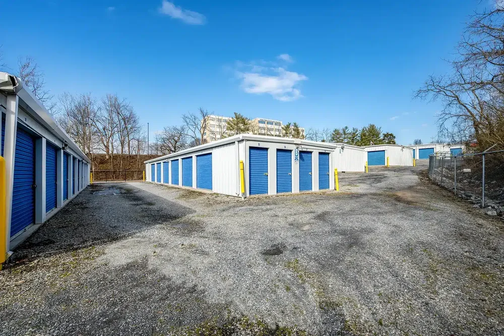 climate controlled storage units