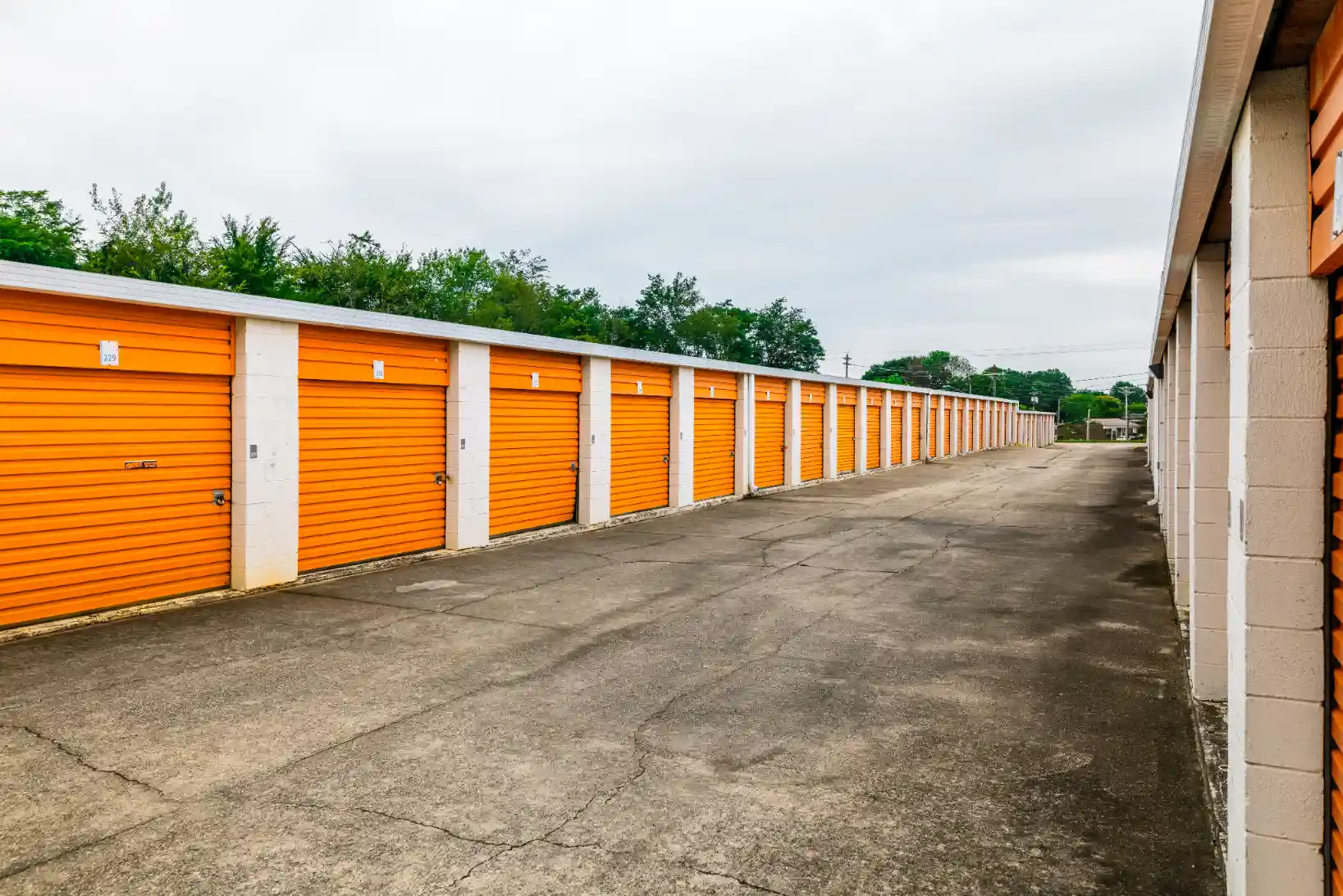 climate controlled storage units