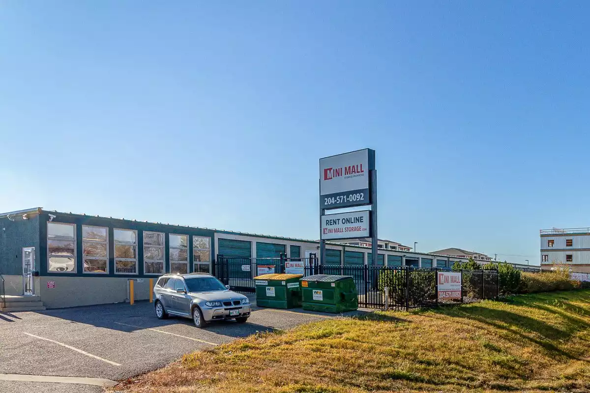 self storage units Brandon