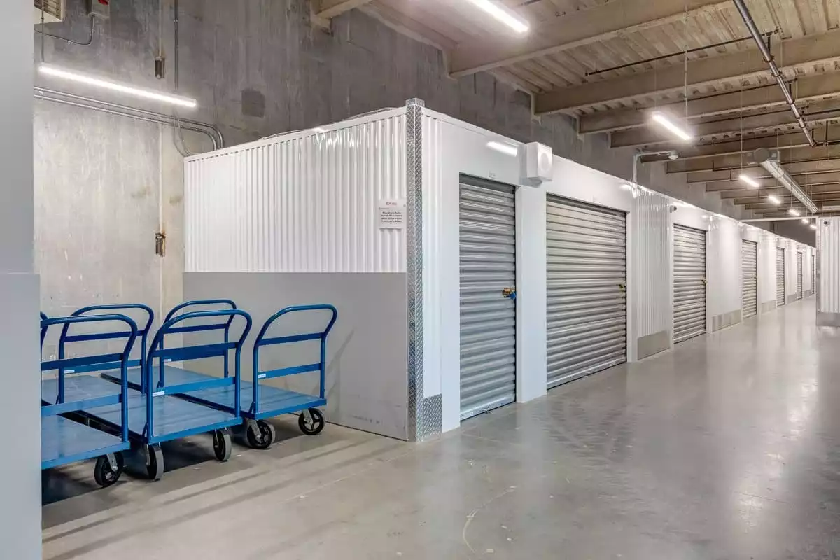 dollies and handcarts for storage