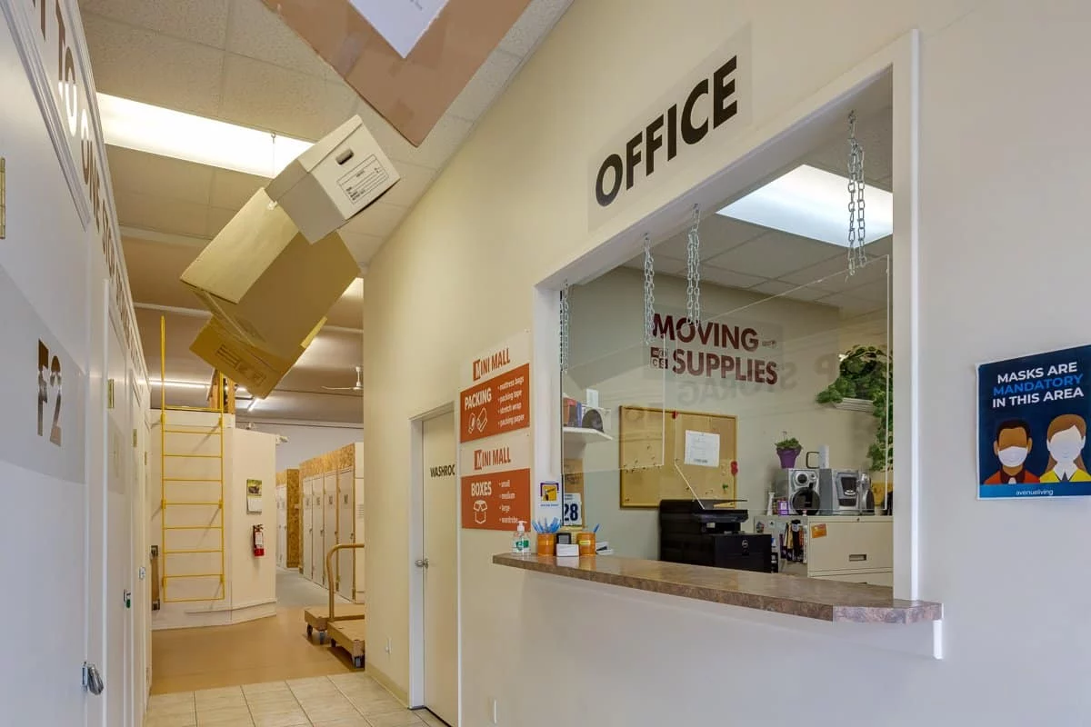 moving and packing supplies