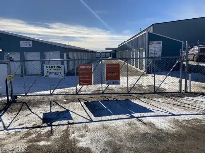 self storage units Strathmore