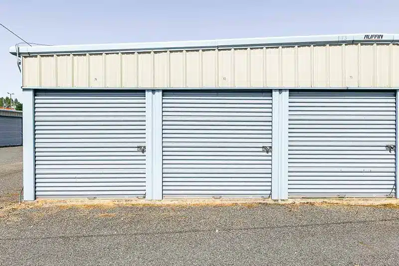 drive up storage units