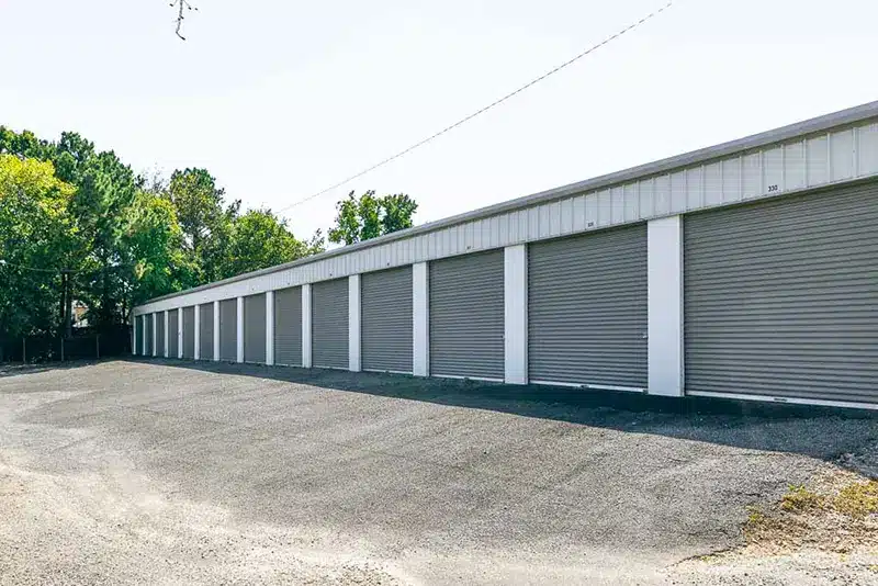 large storage units hot springs