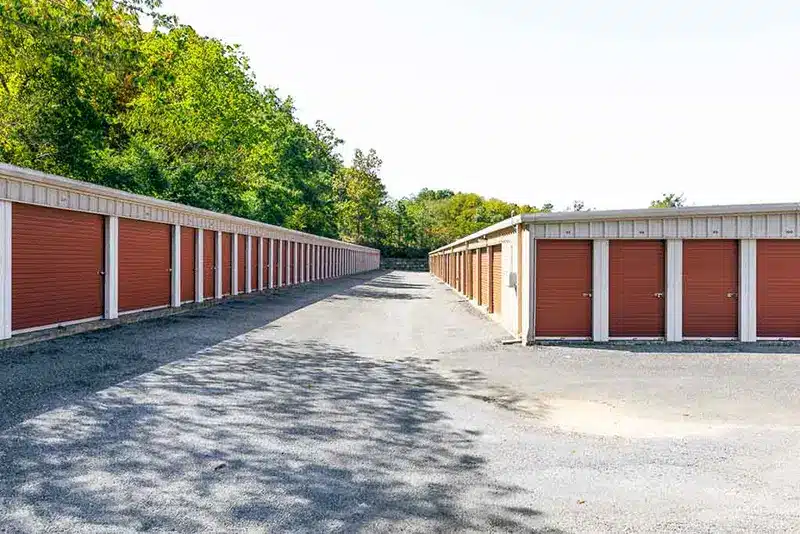 large storage units hot springs
