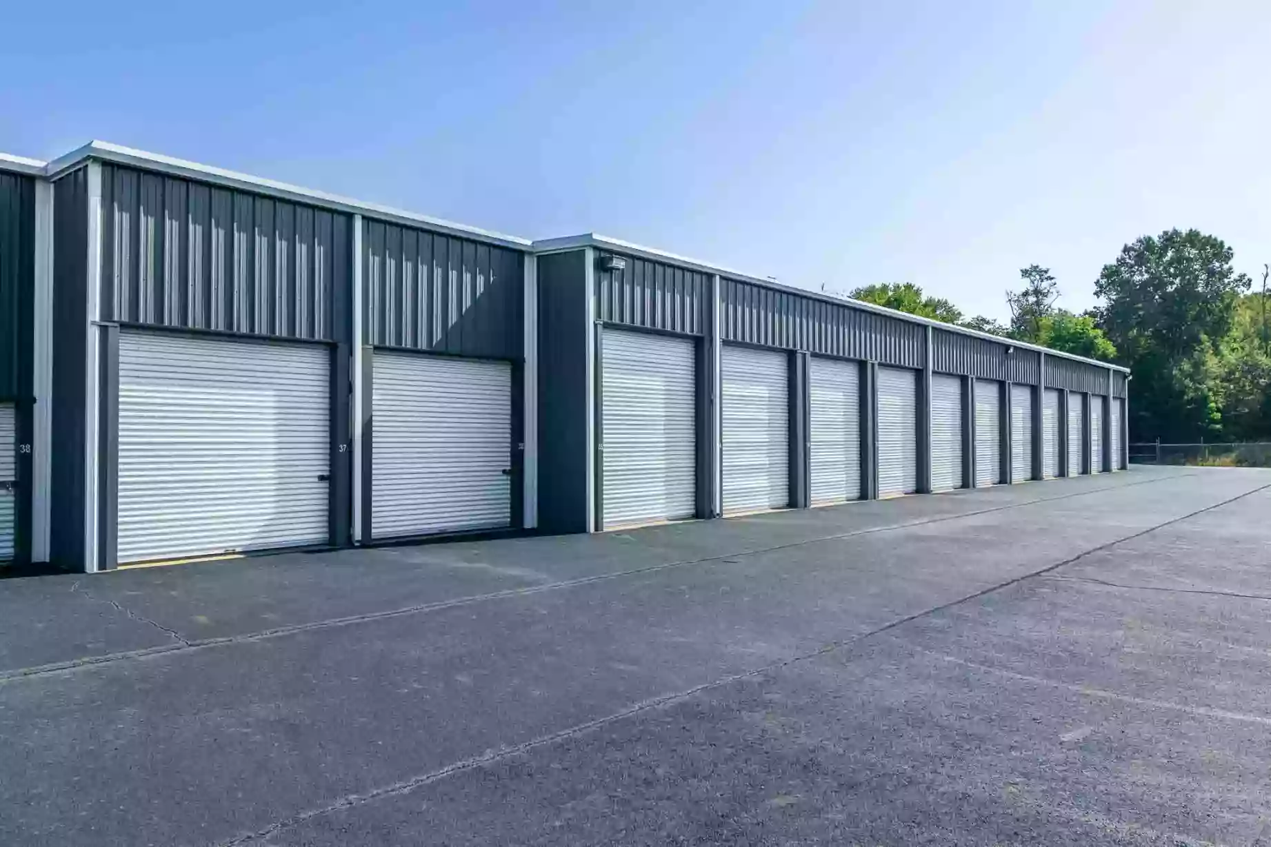 drive up storage units