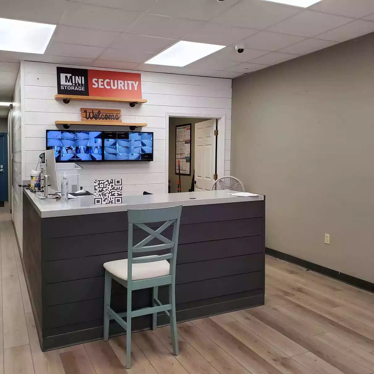 storage units office