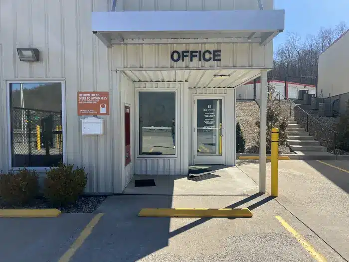 storage units office