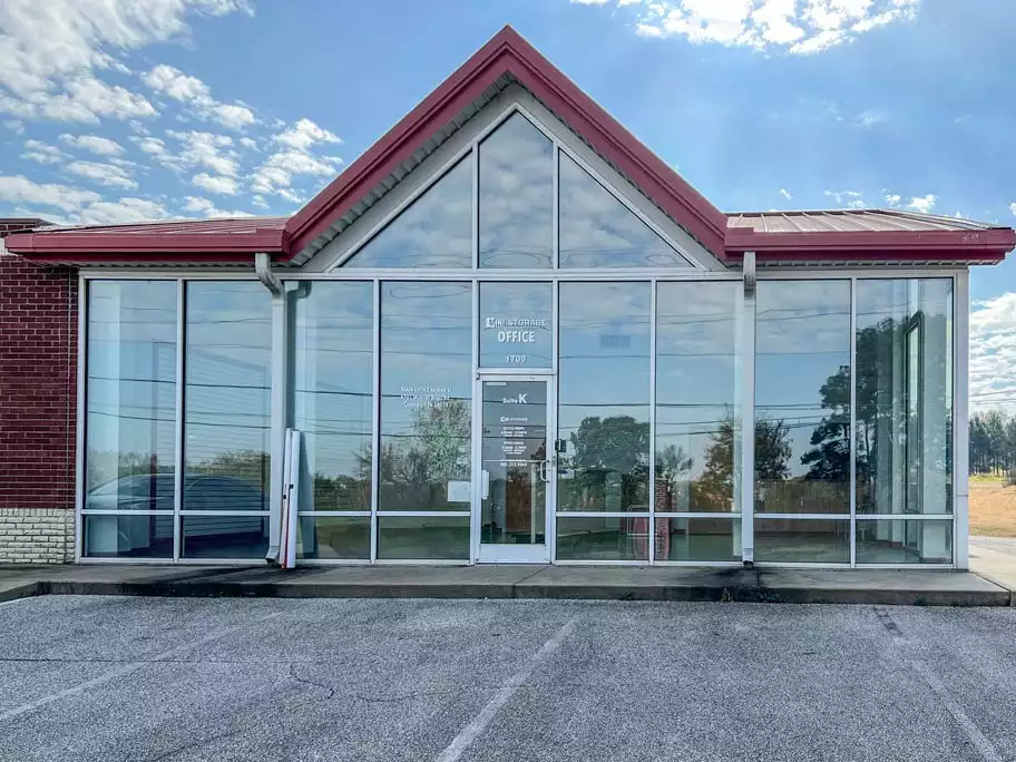 storage units office