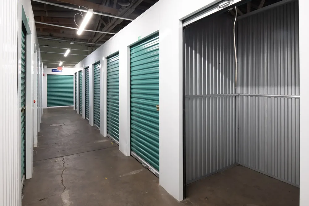 climate controlled self storage