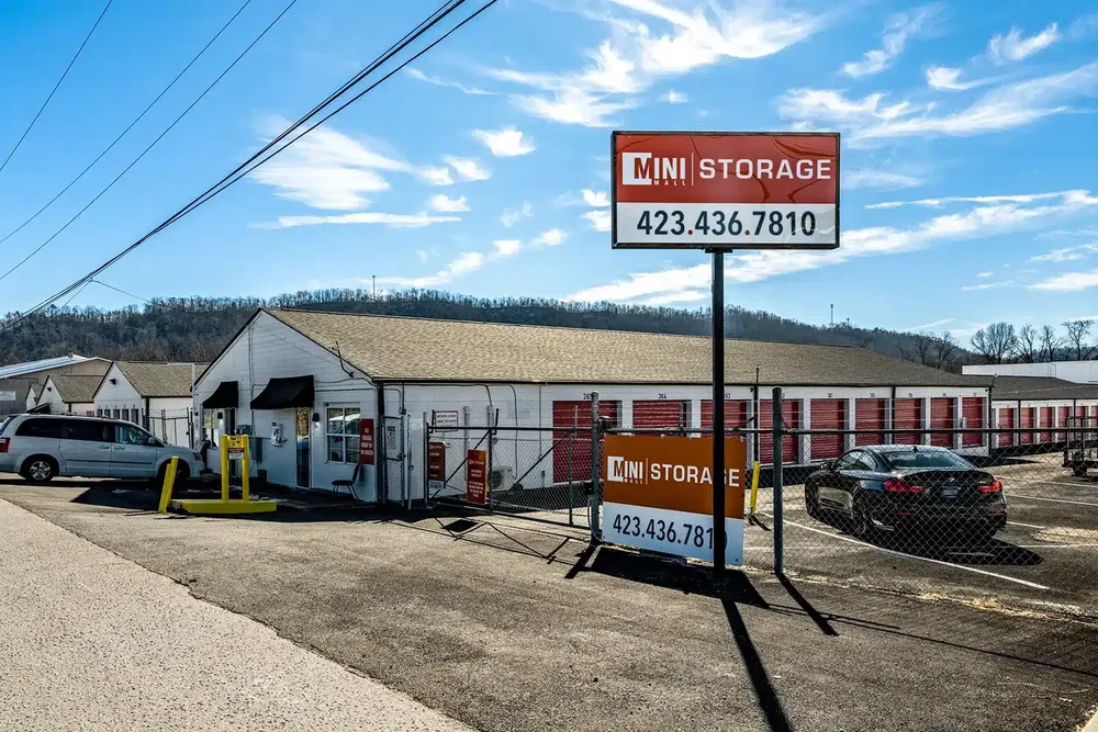 self storage units Ooltewah