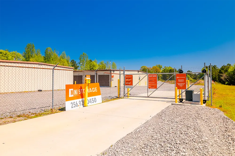 self storage units trinity