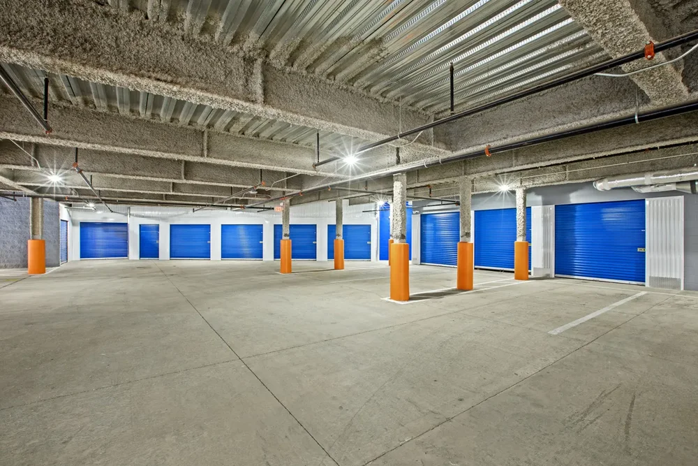 indoor unloading bay