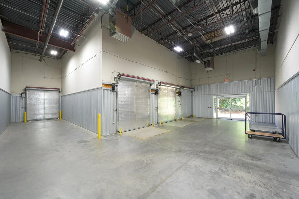 indoor unloading bay