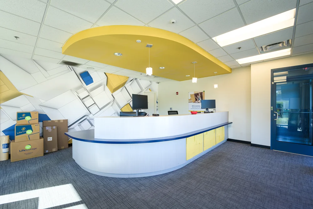 moving and packing supplies