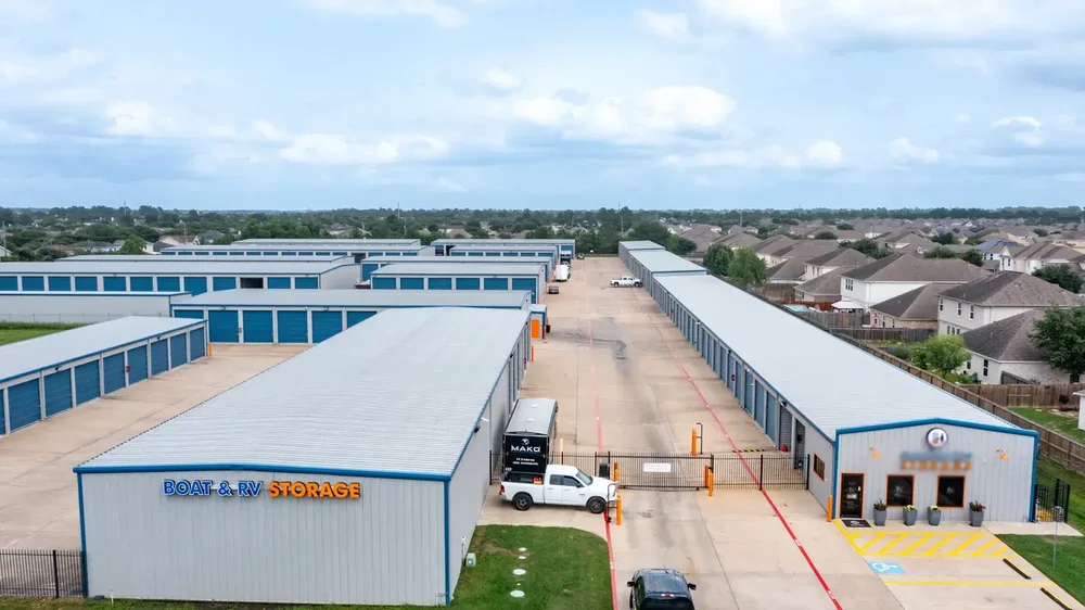 self storage units tomball