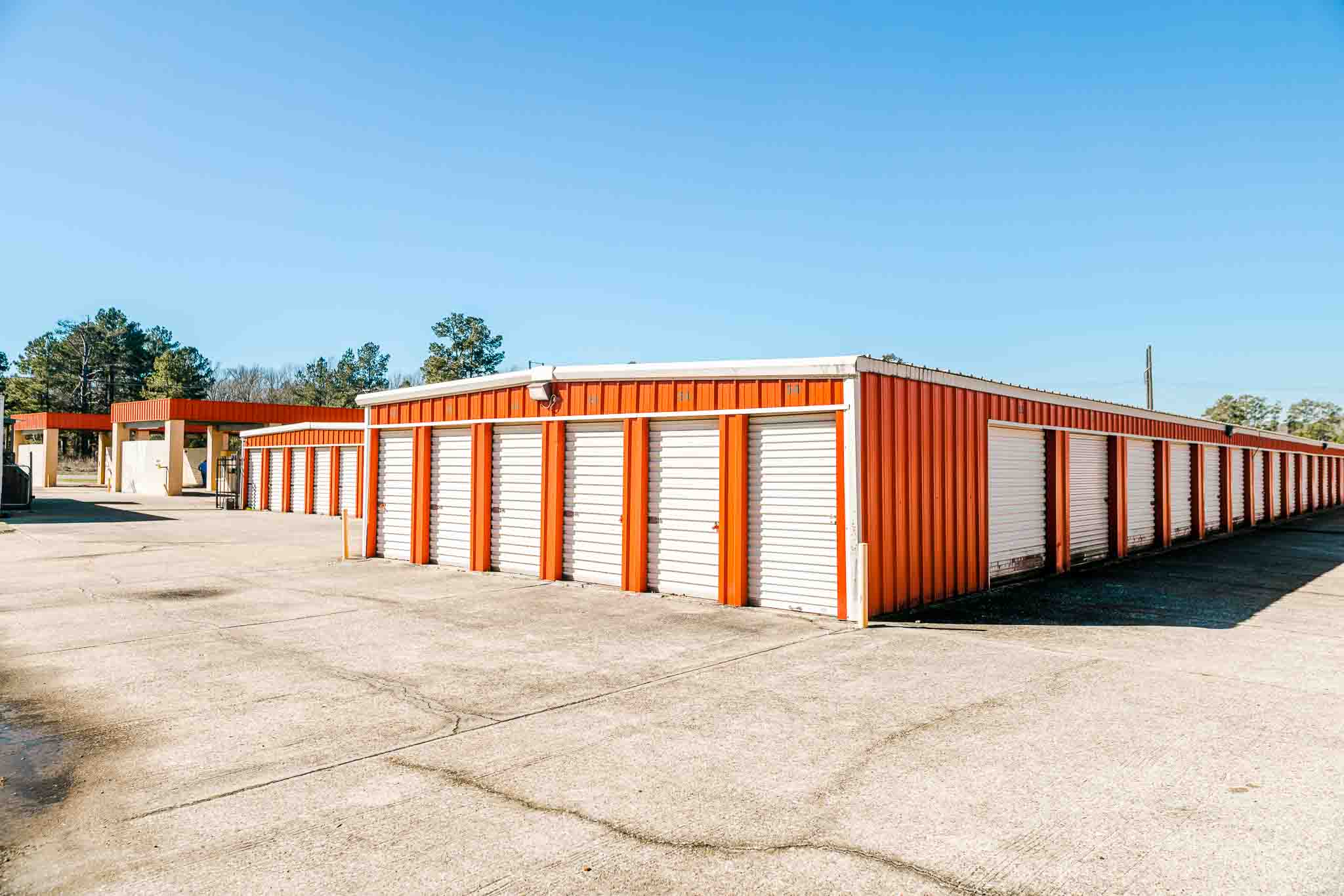 Texas - Huntington - 9509 US 69
