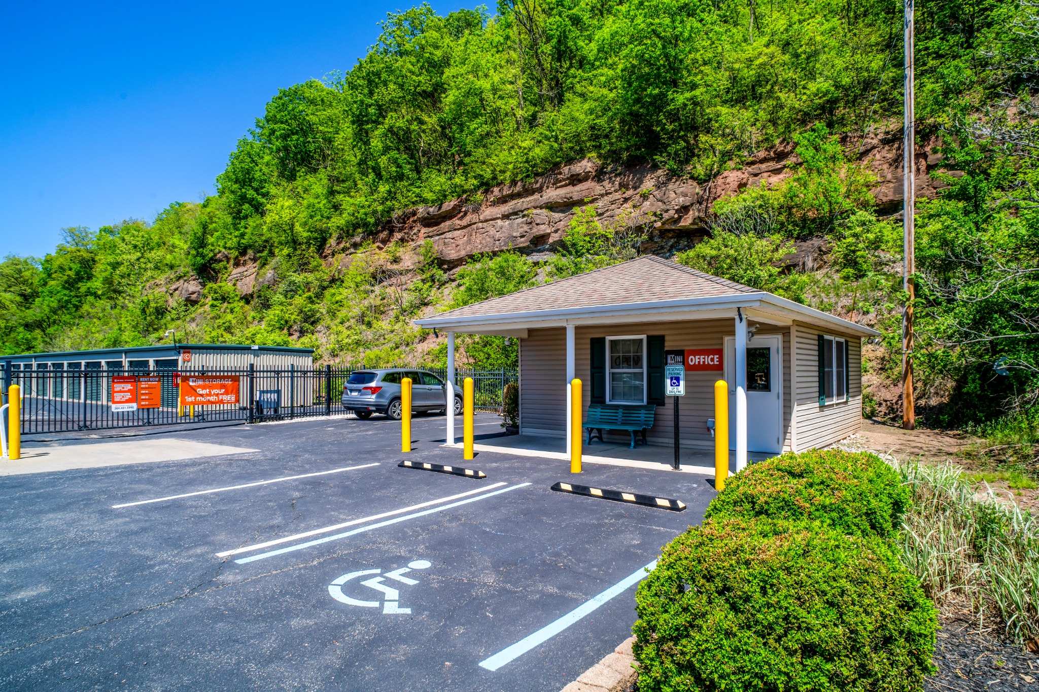 West Virginia - Nitro - 1st Avenue South