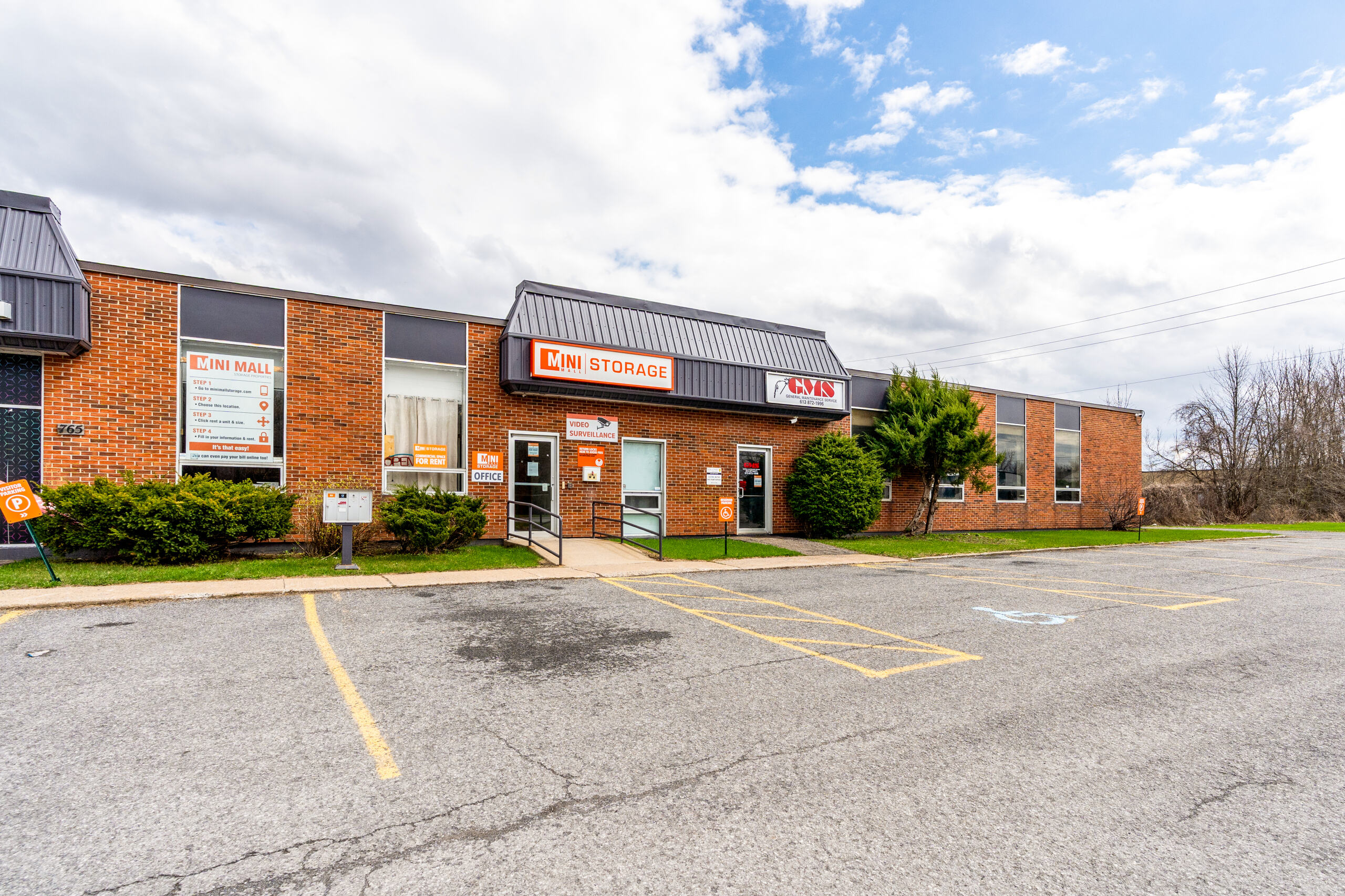 Ontario - Hawkesbury - Cameron Street