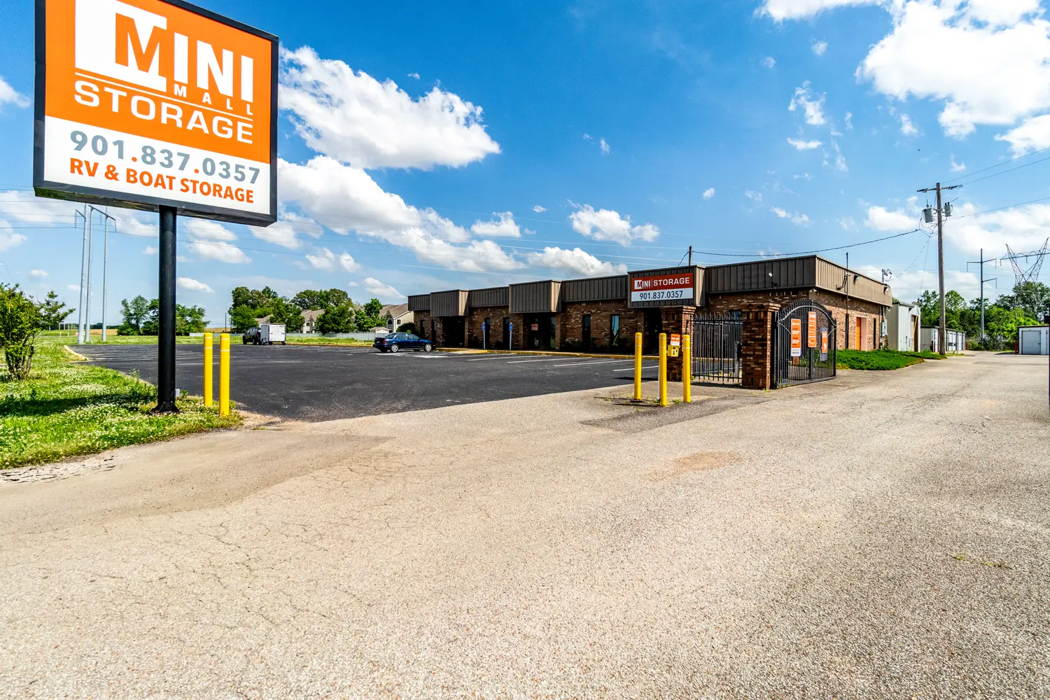 Tennessee - Covington - Mueller Brass Road