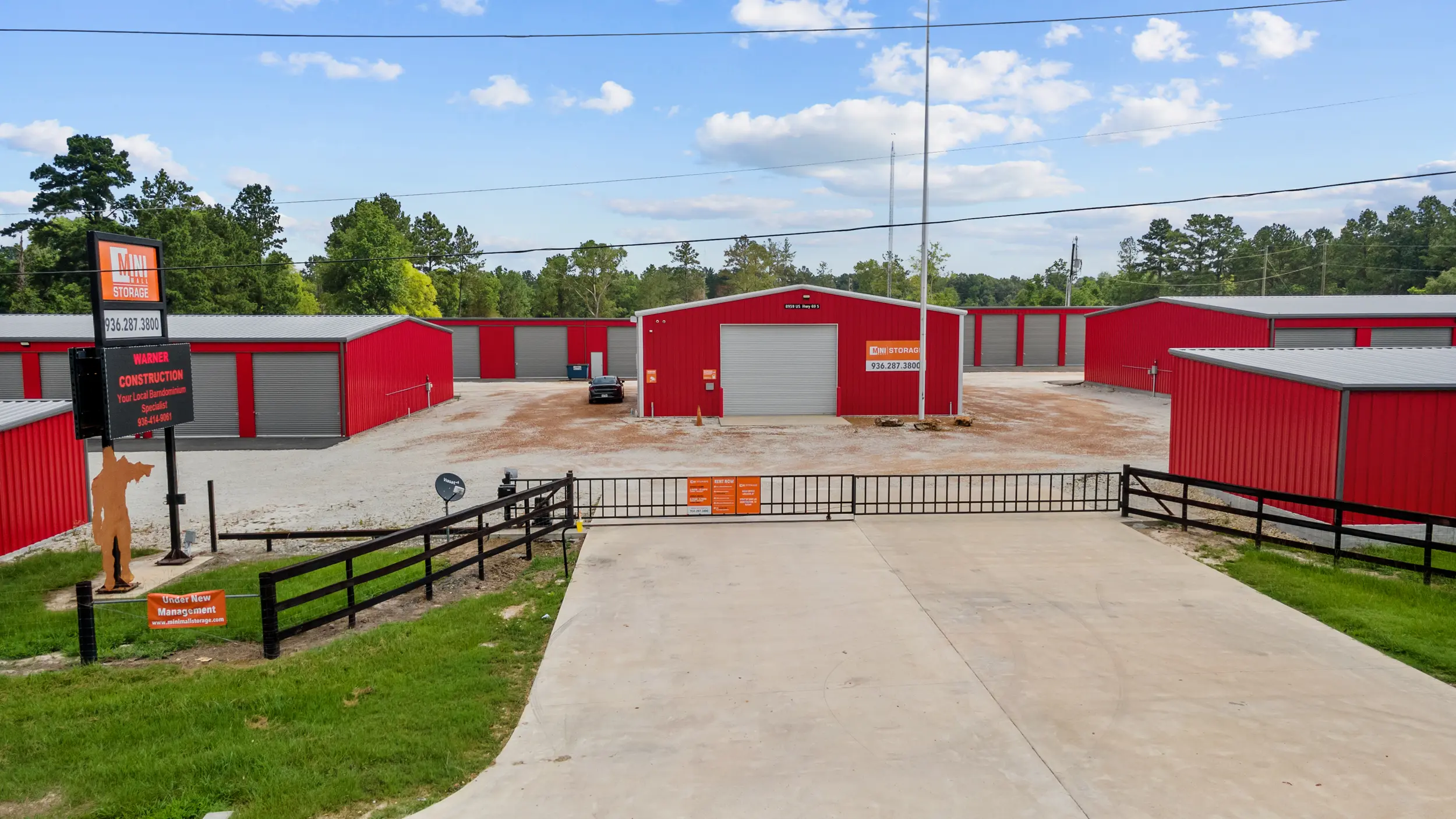 storage units in Huntington