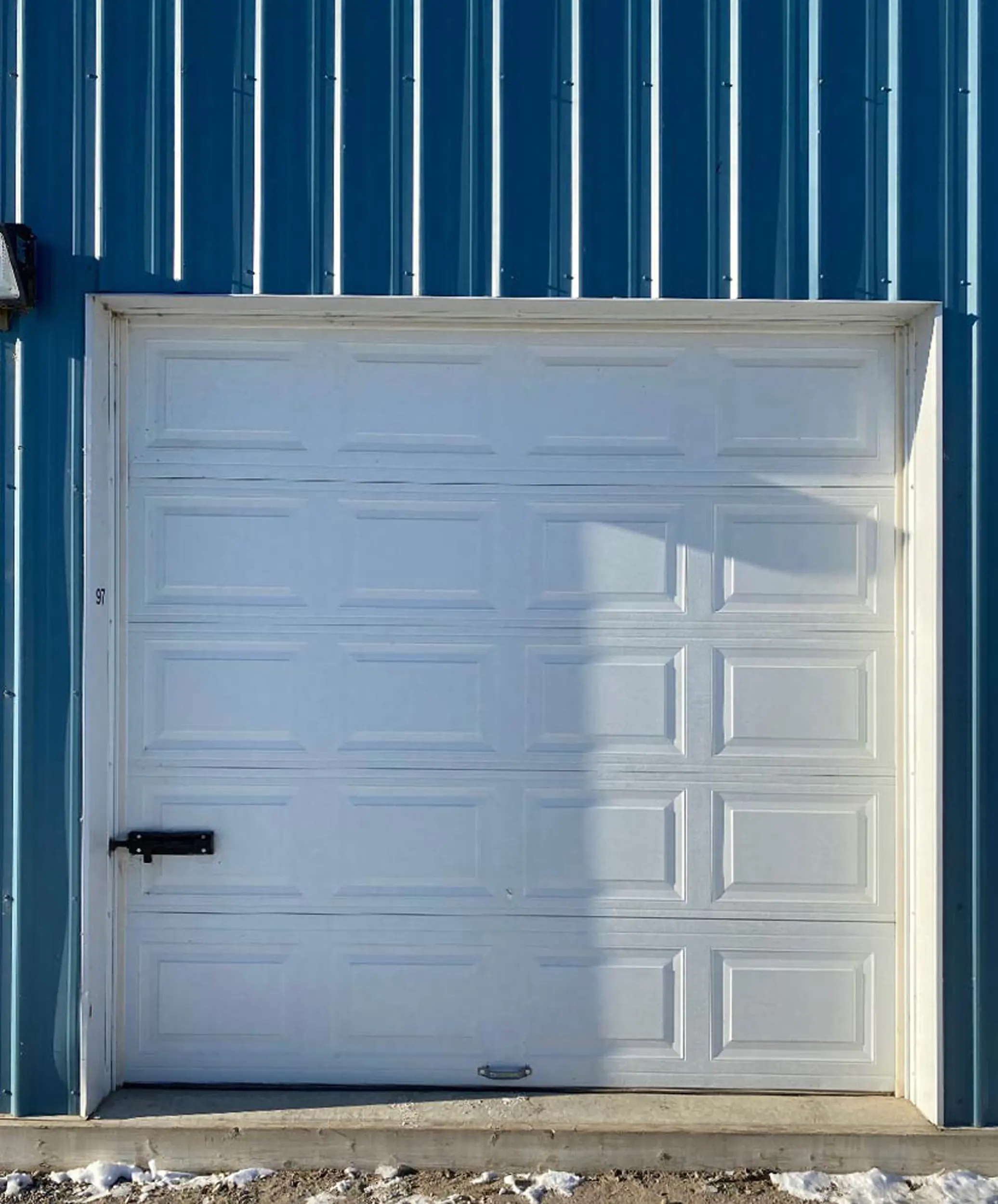 self storage units strathmore