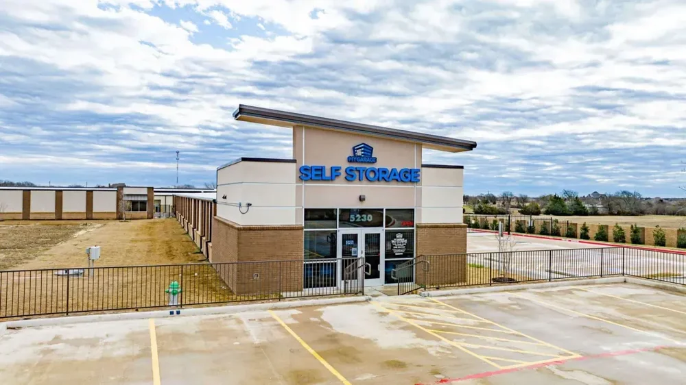 self storage units Midlothian