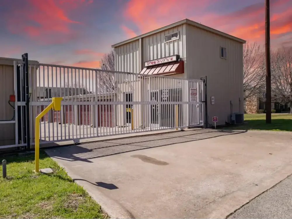 self storage units temple