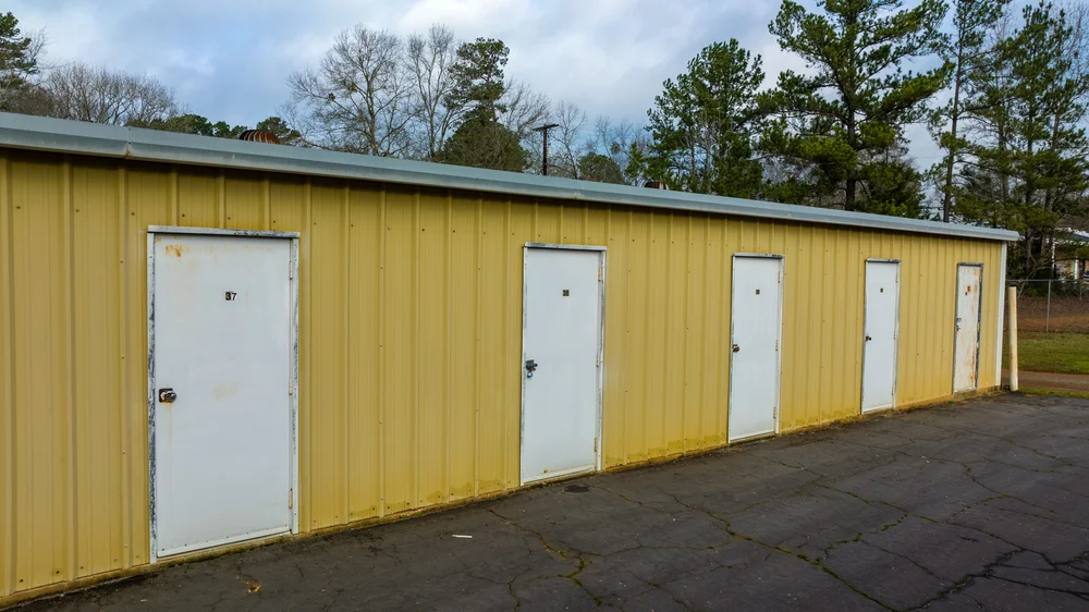 self storage units rusk